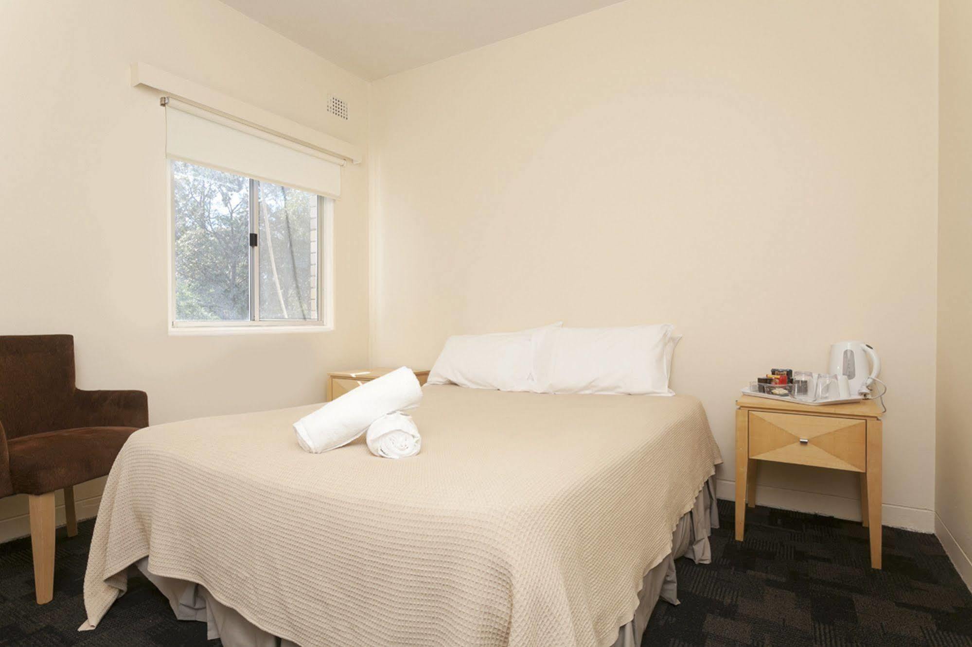 Shortland Budget Accommodation Jesmond Kültér fotó